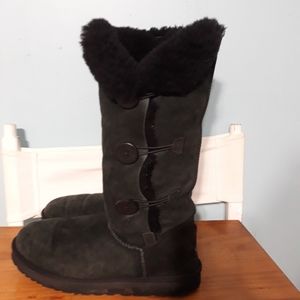 Womens Ugg bailey button triple boot